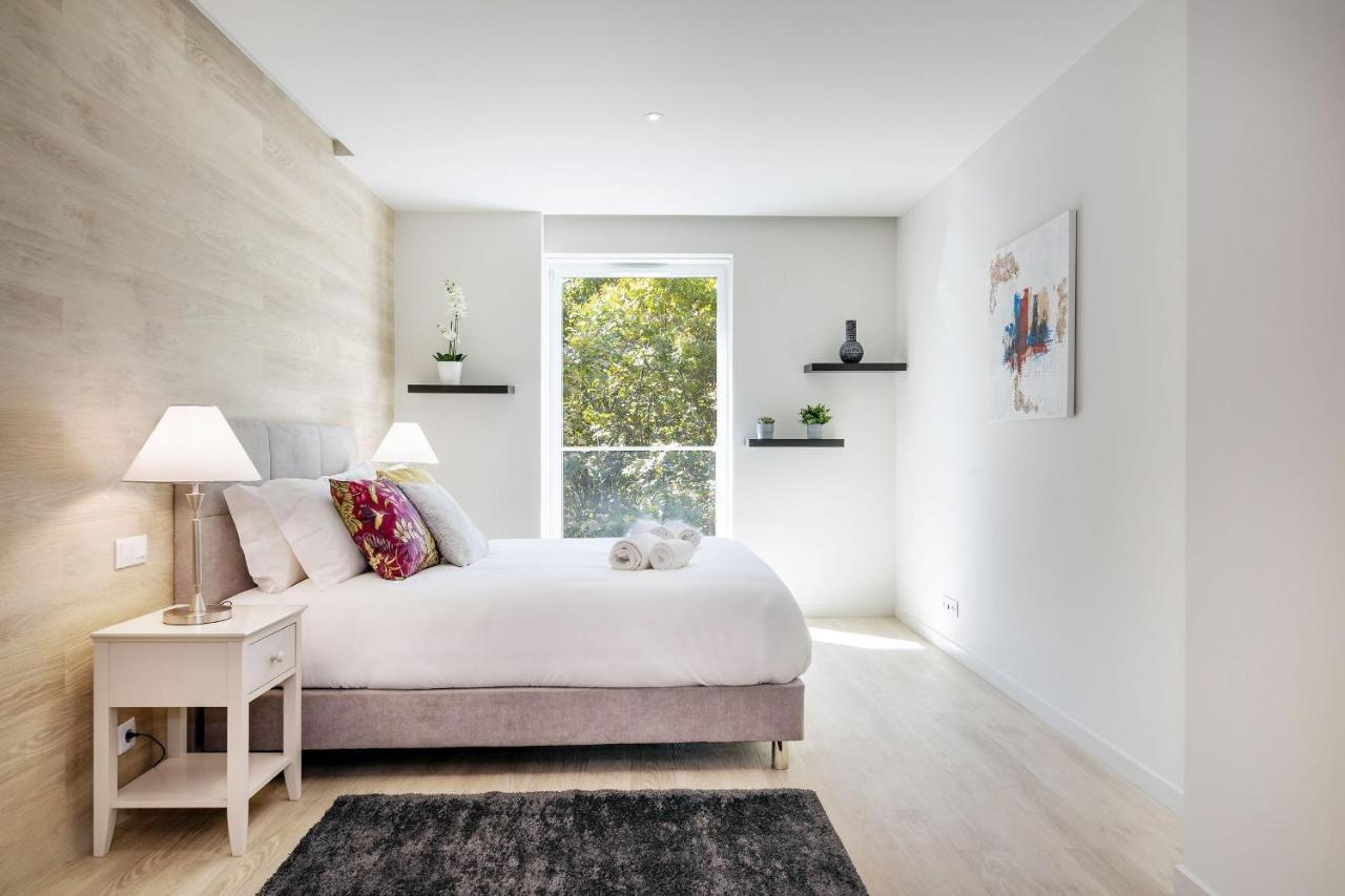 Modern & Stylish Apartment In Av. Da Liberdade By Lovelystay リスボン エクステリア 写真